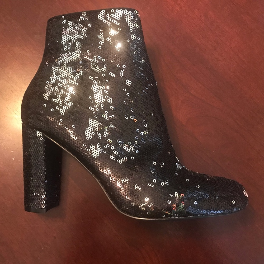 Black & Silver Sequins Boots
